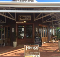 Henk's Cafe - Renee