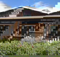 Hollow Butt Cafe - Renee