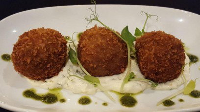 Alice At The Palace - Internet Find 3