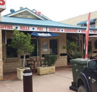 Lesueurs Gallery Cafe - Renee