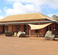 Ora Banda Historical Inn - Internet Find