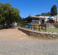 The Jarrahdale Tavern - Swimm