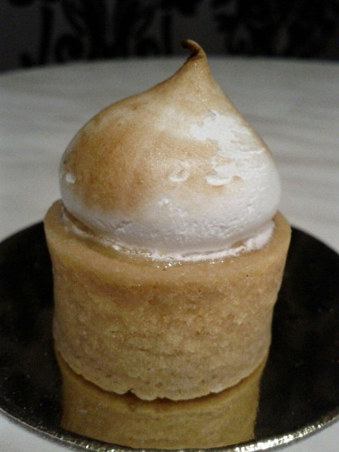 Dolci Galleria - Petrol Stations 5