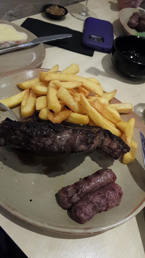 Glenelg Barbeque Inn - Petrol Stations 3