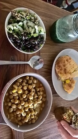 Miss Summer Cafe - Qld Realsetate 0