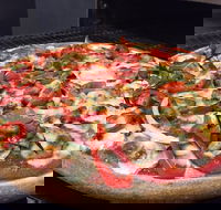 Molto bene Pizzeria - Qld Realsetate
