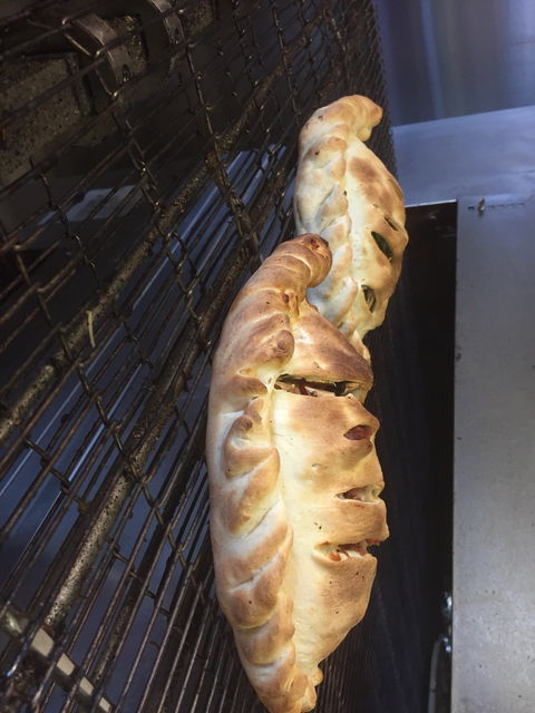 Molto Bene Pizzeria - Qld Realsetate 2