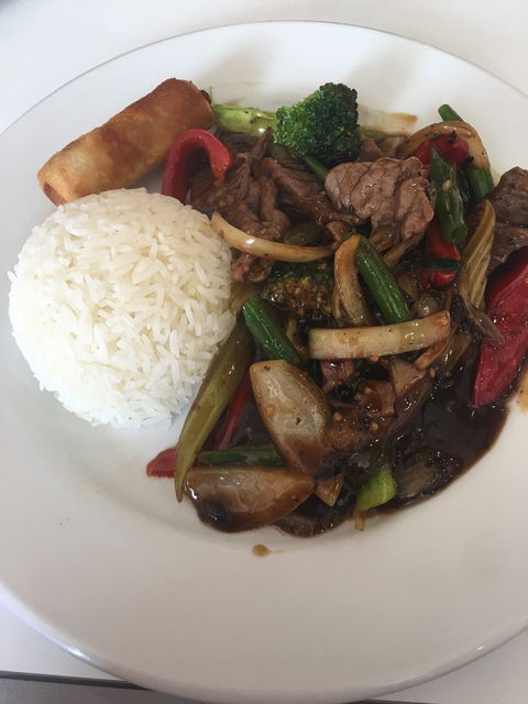 Red Chilli Asian Food Bar - Renee 5