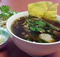 Sokha Phnom Penh Restaurant - Swimm