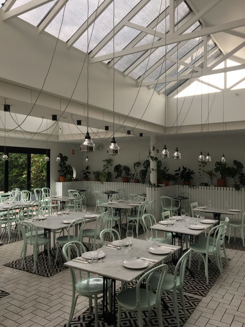 Stones Throw - Swimm 8