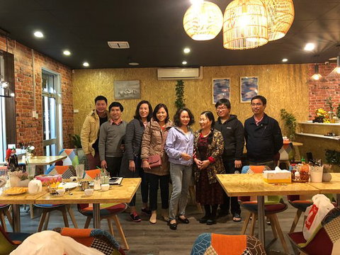 Viet Lantern - Qld Realsetate 0