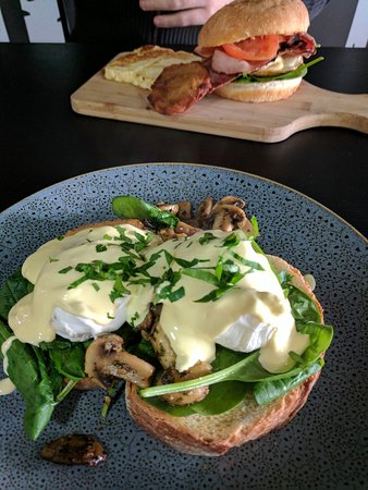 Seaford Rise SA Internet Find