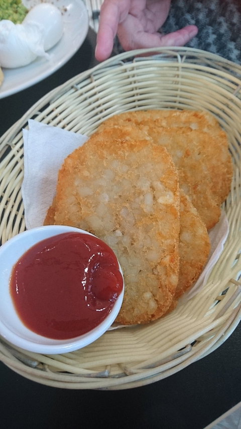 Dolci Cafe - Petrol Stations 8