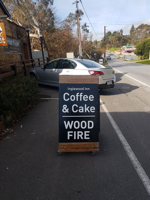 Inglewood Inn - Internet Find 1