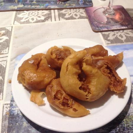 Mings Court Chinese Restaurant - Qld Realsetate 0