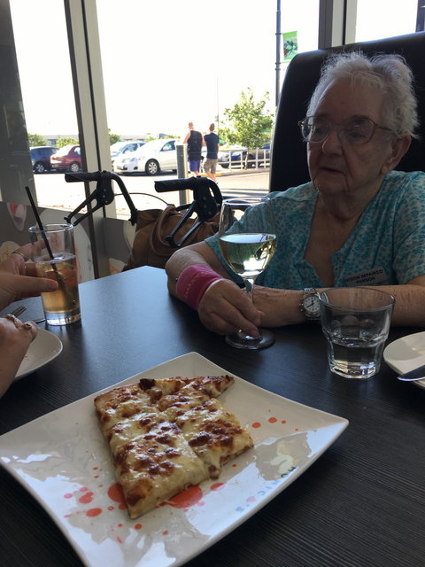 Monica's - Internet Find 1