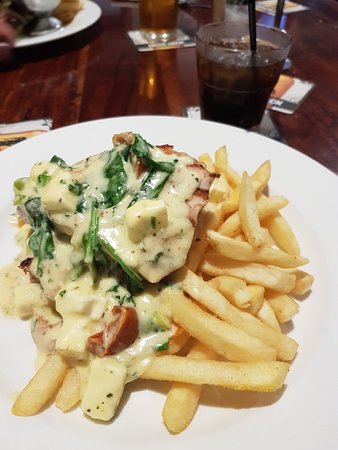 South Aussie Hotel - Renee 0