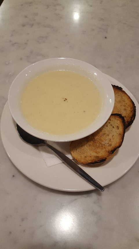 T Bar - Tea Salon - Internet Find 2