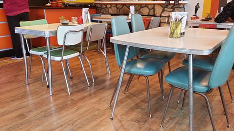 The Golden Fleece Cafe - Renee 0