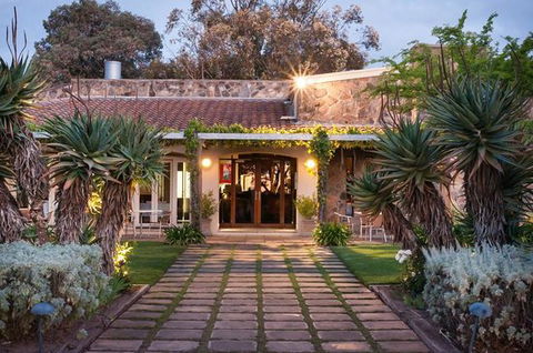 Vintner's Bar And Grill - Internet Find 0
