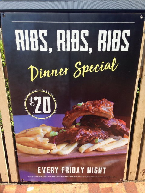 Balhannah Hotel - Renee 11