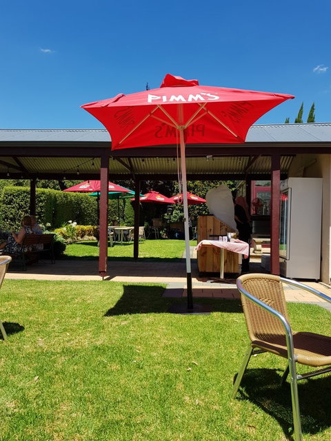 Balhannah Hotel - Renee 1