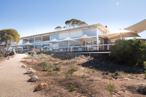 Banrock Station Wine & Wetlands Centre - Petrol Stations 0