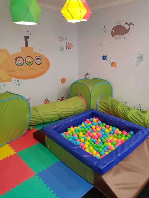 Cafe Kids - Internet Find 1