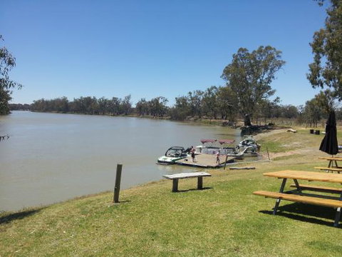 Caudo Vineyard - Internet Find 0