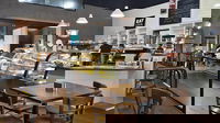 D  M's Bakery Cafe