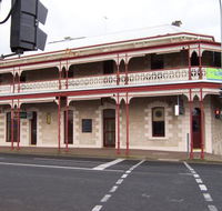 Grand Hotel - Renee