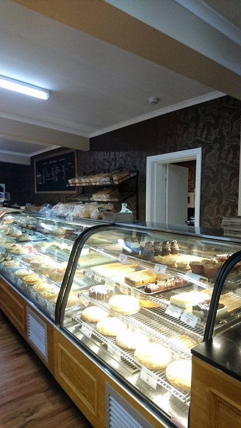 Otto's Bakery - Renee 3