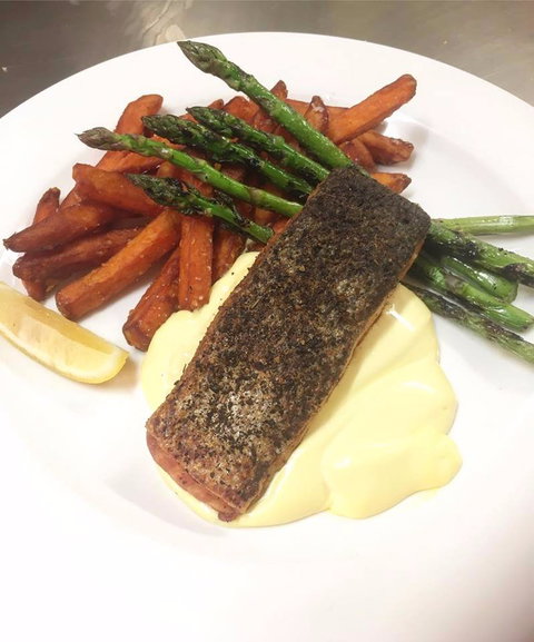 Percy's On Playford - Qld Realsetate 1