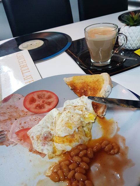 Poppy's Cafe - Swimm 2