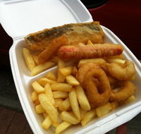 The Original Victor Harbor Fish Shop - Swimm