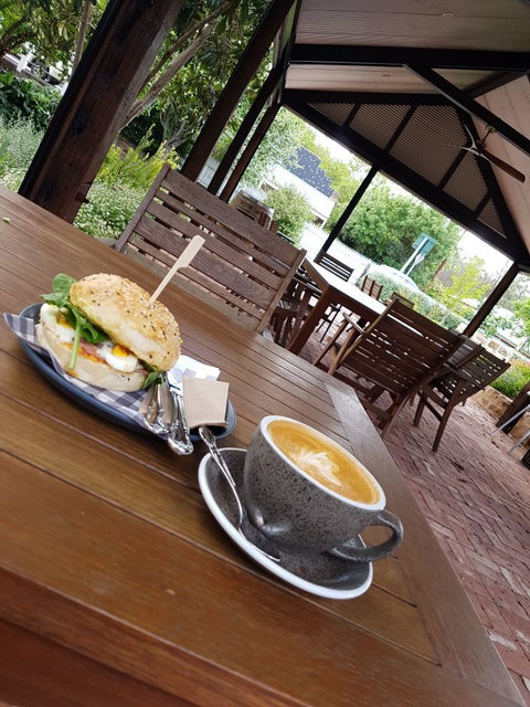 Velvet And Willow Wines - Internet Find 2