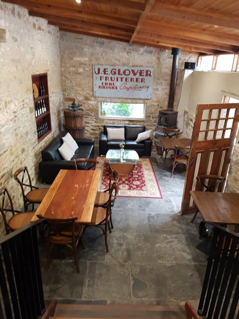 Velvet And Willow Wines - Internet Find 4