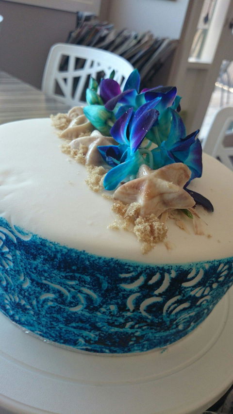 Blooms N Bakes - Internet Find 4