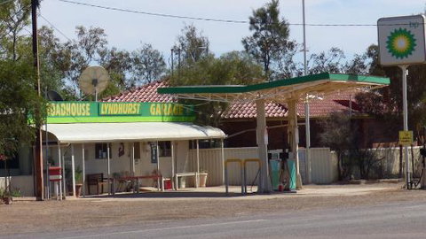 Lyndhurst Roadhouse - Swimm 0