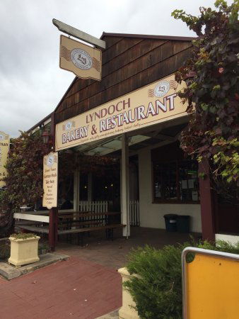 Lyndoch Bakery And Restaurant - Petrol Stations 0