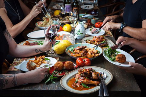 Popolo Italian Kitchen And Bar - Renee 0