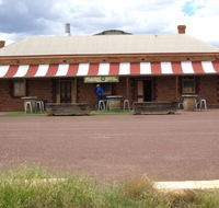 Prairie Hotel - Renee