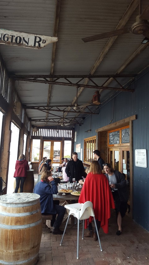 Smiling Samoyed Brewery - Swimm 3