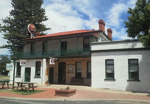 The White Hart Hotel Restaurant - Petrol Stations 0