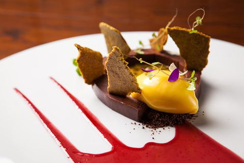 Wooden Horse Restaurant - Renee 0