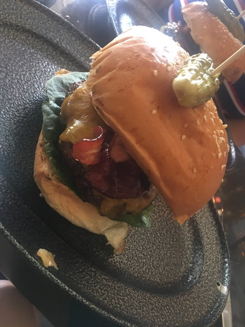 Ze Pickle - Qld Realsetate 6