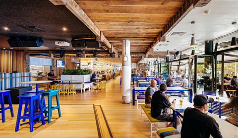 The Pier Bar & Grill - Renee 2