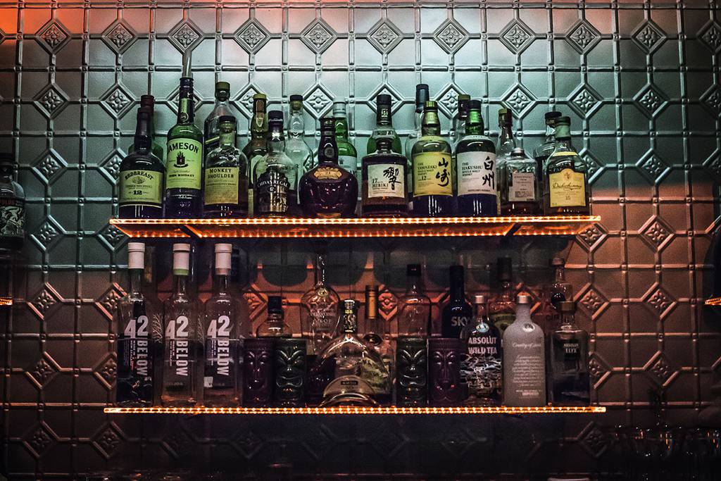 Bars Wall Units Labrador QLD Renee