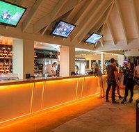 Howl at the Moon - Renee