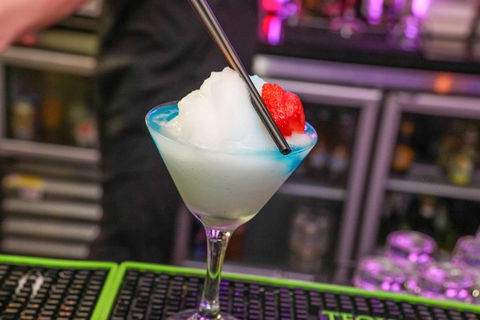 Ultra Lounge Bar & Cafe - Renee 3